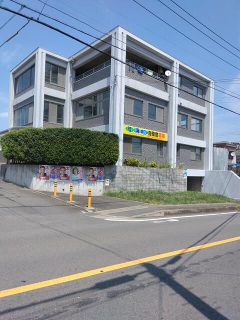 日置ビルの外観