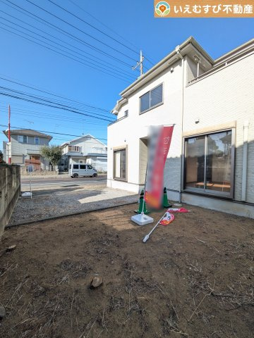 行田市持田　中古戸建の庭|ガーデニングが楽しめそう
季節の草花で彩りを！ガーデニングで緑あふれる景色を作るのも楽しみ♪