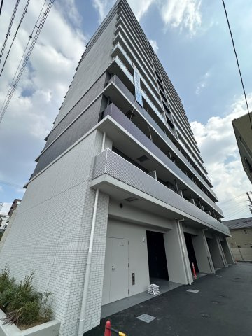 スワンズシティ大阪エスクレアの外観