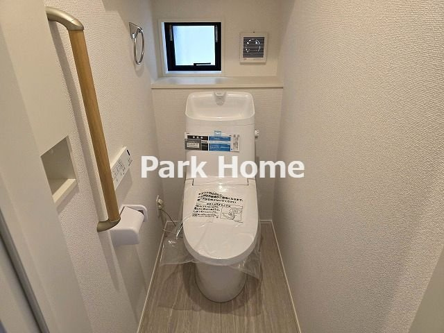 高知市桟橋通3丁目 -7期1棟- 新築戸建てのトイレ|１F:トイレ