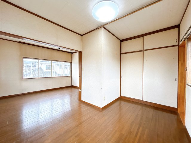 都賀町平川　中古戸建の洋室