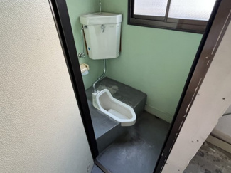 【トイレ】 | 千代倉庫・事務所