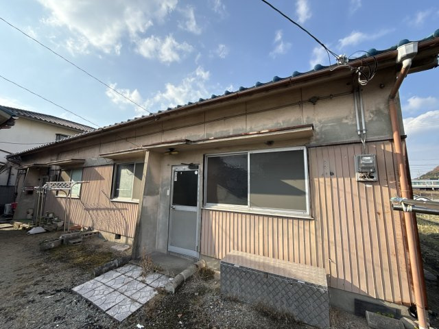 姫路市飾磨区鎌倉町平屋の外観