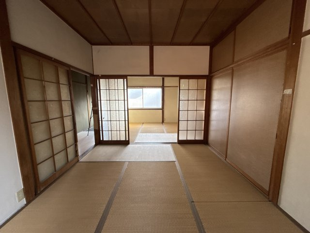 姫路市飾磨区鎌倉町平屋の居間・リビング