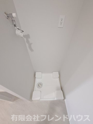 【ランドリースペース】 | ローレルコート楽々園