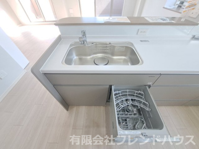 【キッチン】 | ローレルコート楽々園 | 食洗器がついています