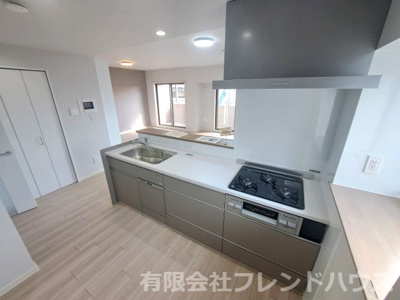 【キッチン】 | ローレルコート楽々園