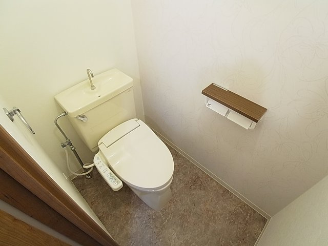 ポートピアプラザＦ棟のトイレ|温水洗浄付きのトイレ