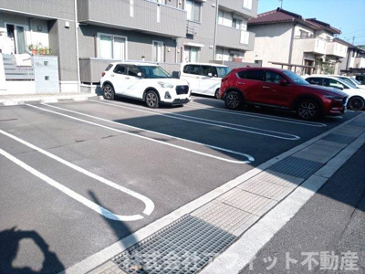 【駐車場】 | サザンソレイユ