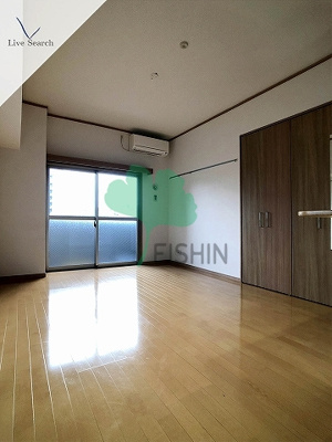 【居間・リビング】 | ロイヤルリバービュー | アレンジ自由自在の広々空間です！