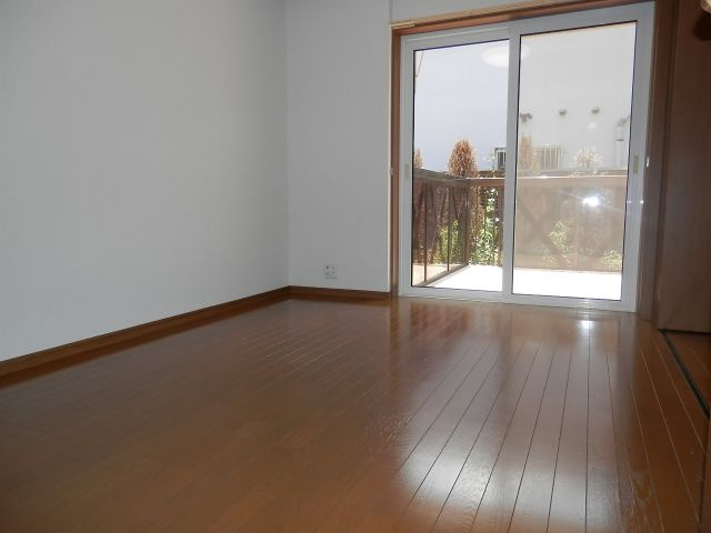 【内装】 | ヴィラトリアノン | 参考・別室です