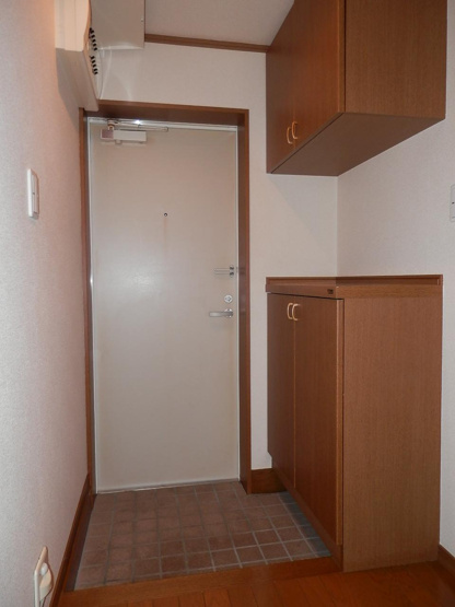 【玄関】 | ヴィラトリアノン | 参考・別室です