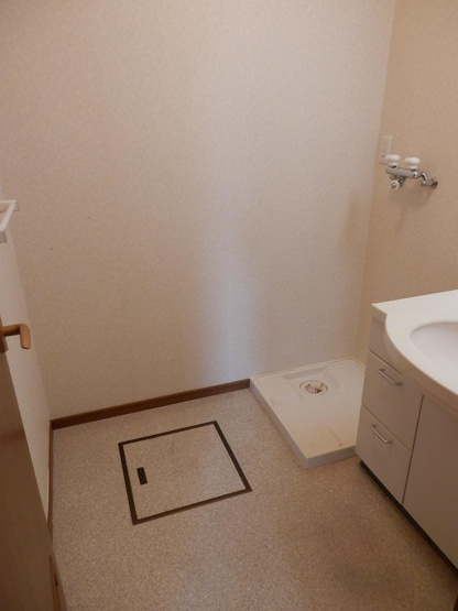 【洗面所】 | ヴィラトリアノン | 参考・別室です