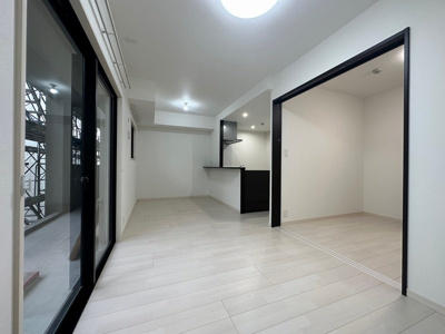 【居間・リビング】 | LIBTH博多空港通り | 同シリーズの写真です