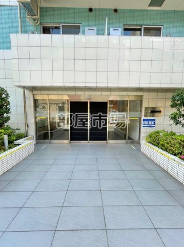 KDXレジデンス秋葉原のエントランス