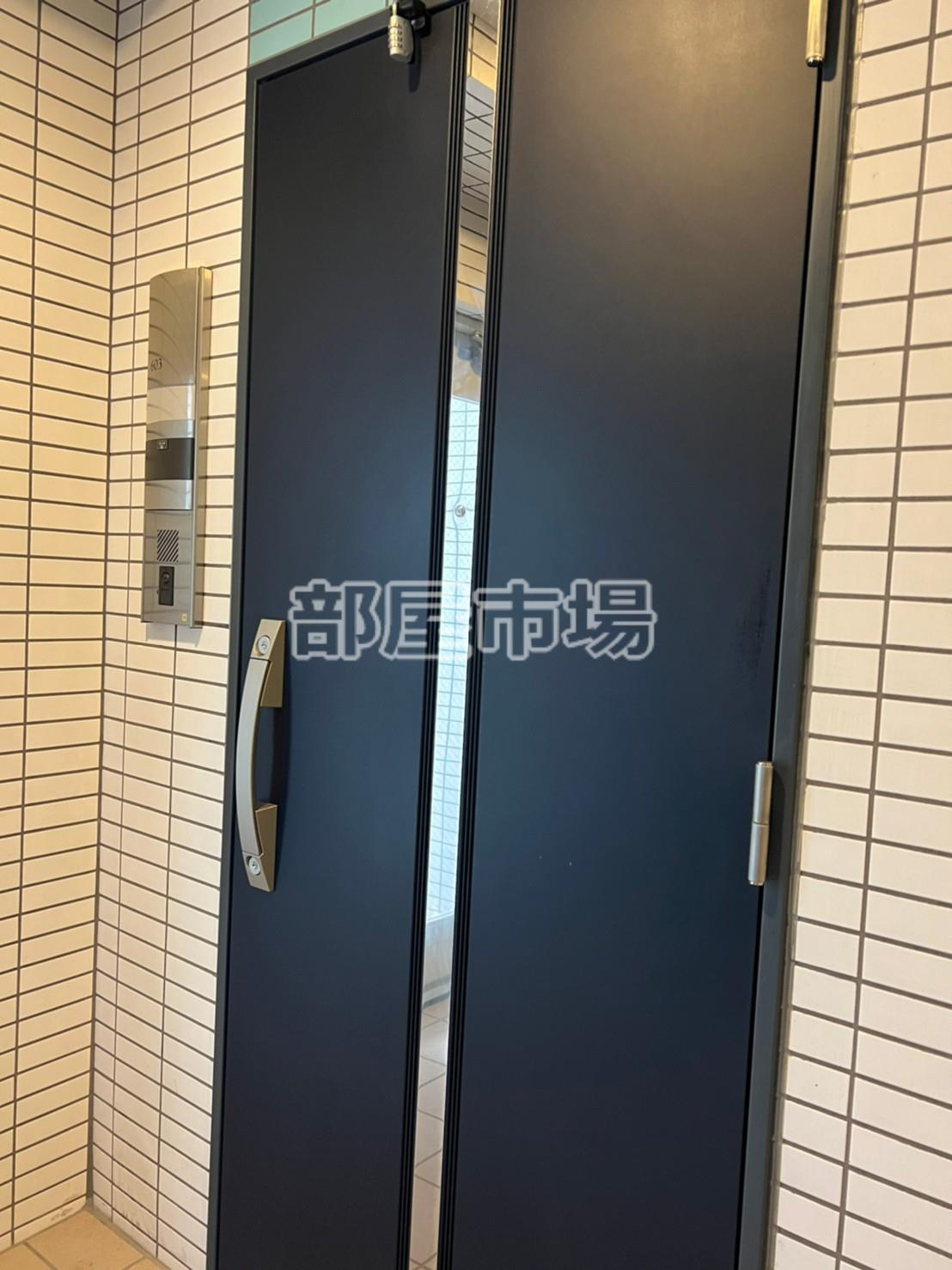 KDXレジデンス秋葉原の玄関|ダブルロックキー