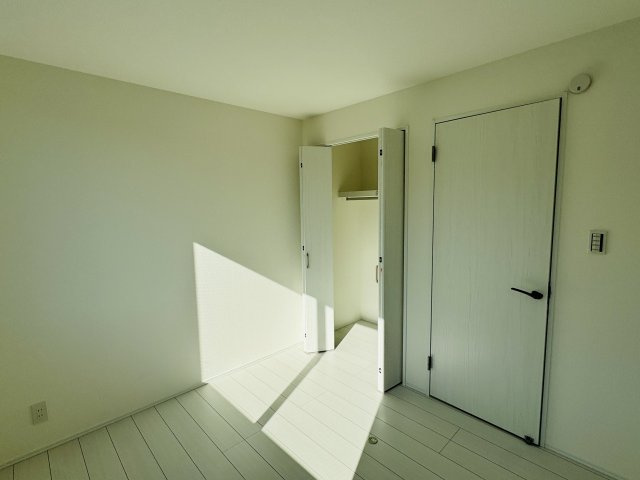 八王子市　散田町　新築一戸建て　１期の収納|～収納力の高いクローゼット完備～