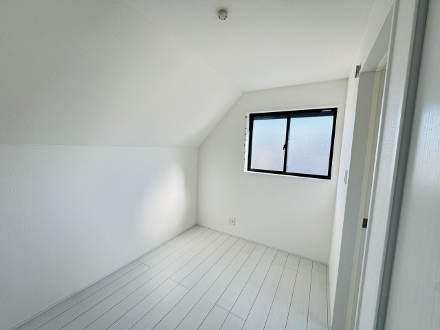 八王子市　散田町　新築一戸建て　１期の洋室|～3階4.4帖の洋室です～