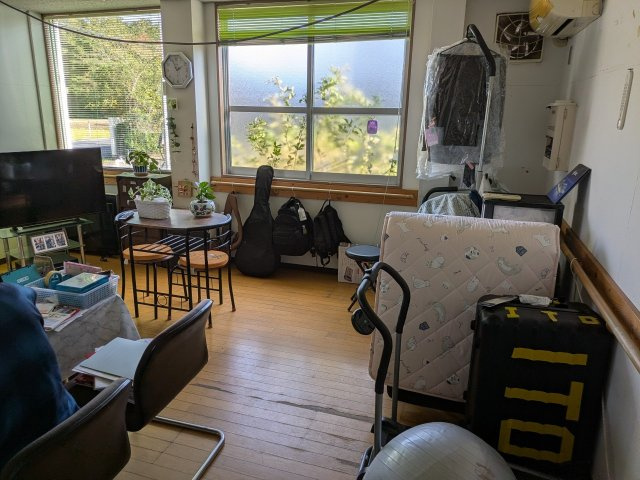 【居間・リビング】 | 山武市松尾町借毛本郷　倉庫兼住宅