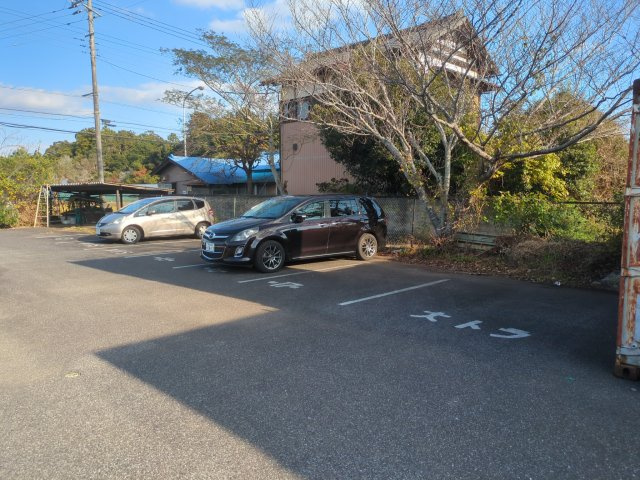 【駐車場】 | 山武市松尾町借毛本郷　倉庫兼住宅
