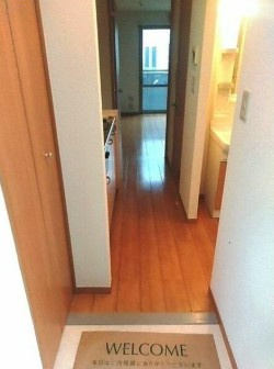 【玄関】 | ロイヤルガーデン