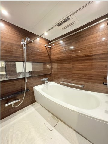 【浴室】 | ★仲介手数料無料★三田清風ガーデン(再開発が進み三田１丁目アドレス　低層レジデンス）