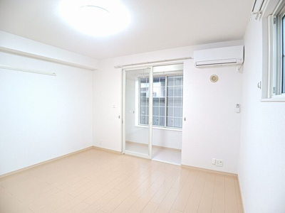 【洋室】 | ルミナス　Ｔ＆Ｓ | 内装もきれいです