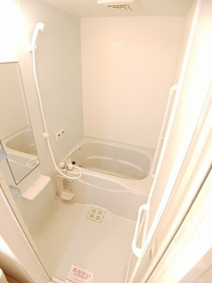 【浴室】 | ルミナス　Ｔ＆Ｓ | きれいなお風呂です