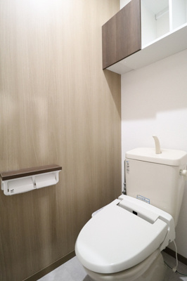 【トイレ】 | ロイヤルガーデン子安 E