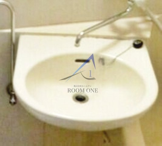 ハウスクローバーの洗面所|洗面台です。