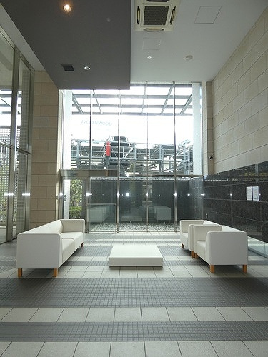 ライオンズ横浜新子安ハーバーコートのその他|ロビー