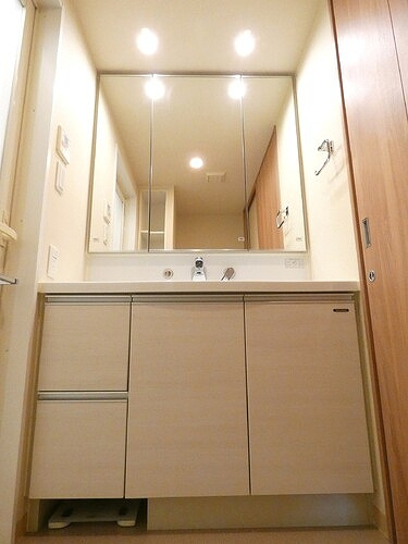 ライオンズ横浜新子安ハーバーコートの洗面所|洗面所