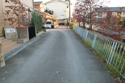 【周辺】 | シャトルコート