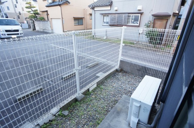 【庭】 | ライムタウン | テラス