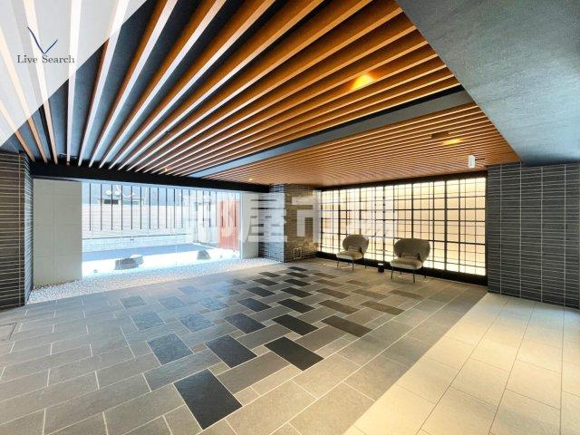 コンフォリア日暮里のロビー