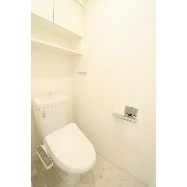 コンフォリア日暮里のトイレ