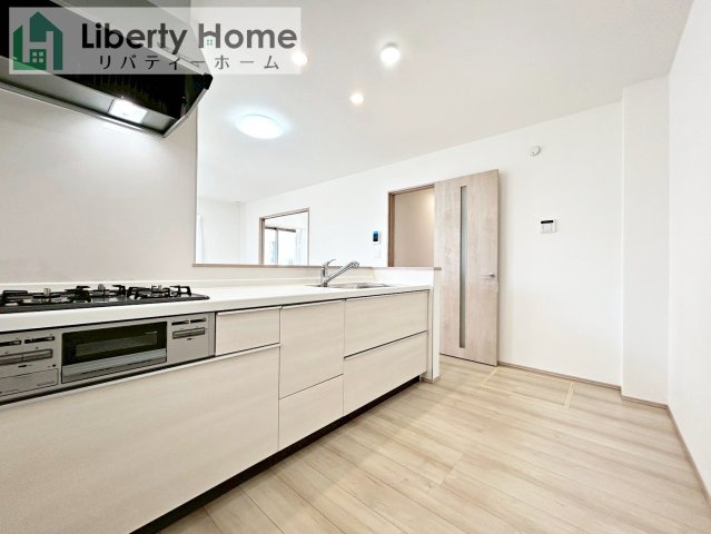 水戸市大塚町　新築戸建　A号棟のキッチン