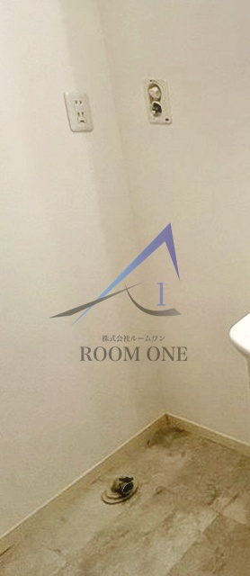 セゾンコートの設備|洗濯機置き場です。