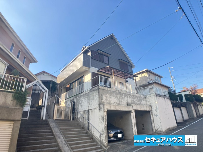 【今からご案内可能】東海市加木屋町東大堀　中古戸建ての外観|【駐車場】
◆駐車並列2台可能です♪