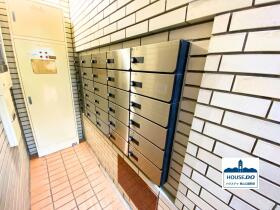 ◆グランドメゾンサン原A棟◆駅・お買い物施設徒歩約3分圏内！の設備|共用部分の集合ポストです。