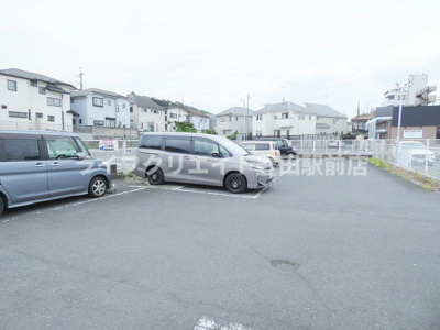 【駐車場】 | リバーサイド佐々木