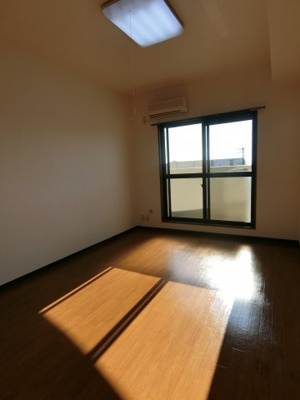 【洋室】 | セゾンコート春木