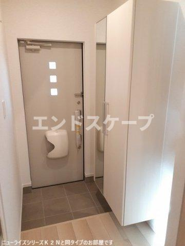 サンライズ川久保の玄関|高崎、前橋のお部屋探しはエンドスケープまで！お客様の理想お聞かせ下さい♪