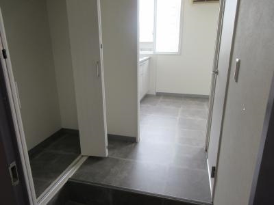 Succeed吉祥院（サクシード吉祥院）の玄関|玄関から～