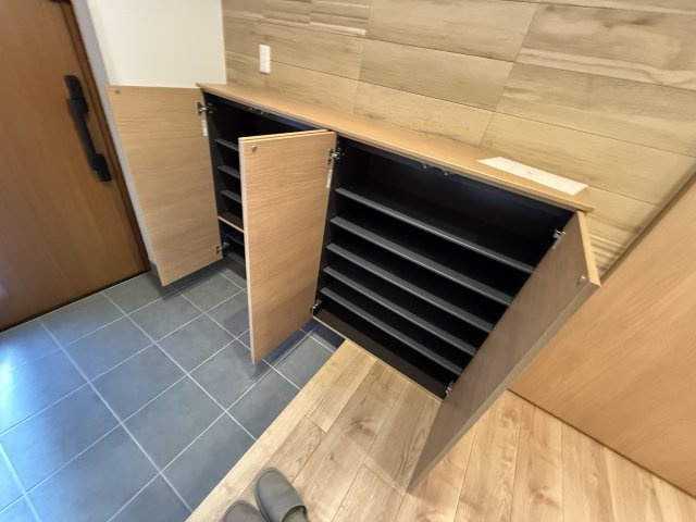 豊中市岡町南戸建の収納