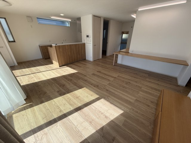 豊中市岡町南戸建の内装