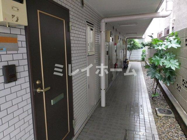 ルーブル池上のエントランス