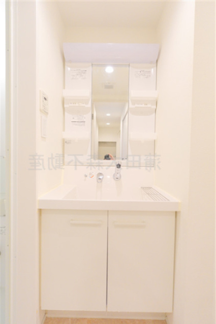 グランティーズ大森の洗面所|独立洗面台