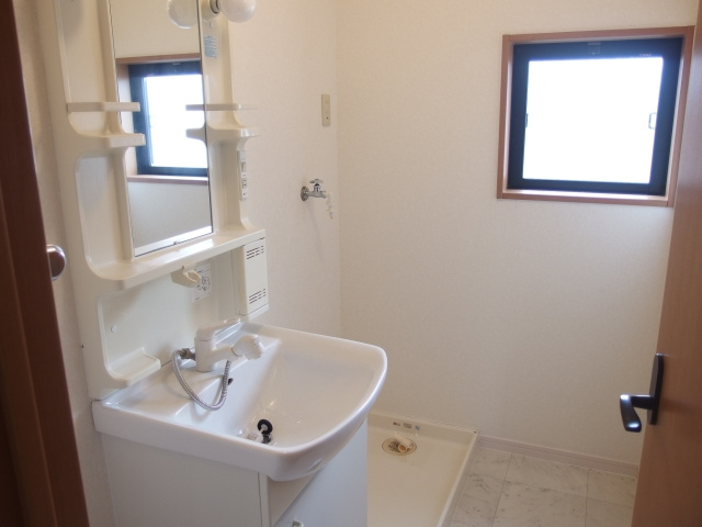 ガーデンヒルズＮの洗面所