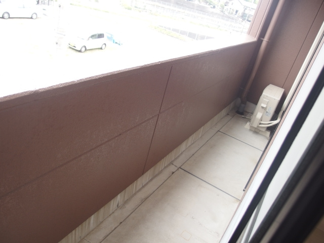 ガーデンヒルズＮのバルコニー